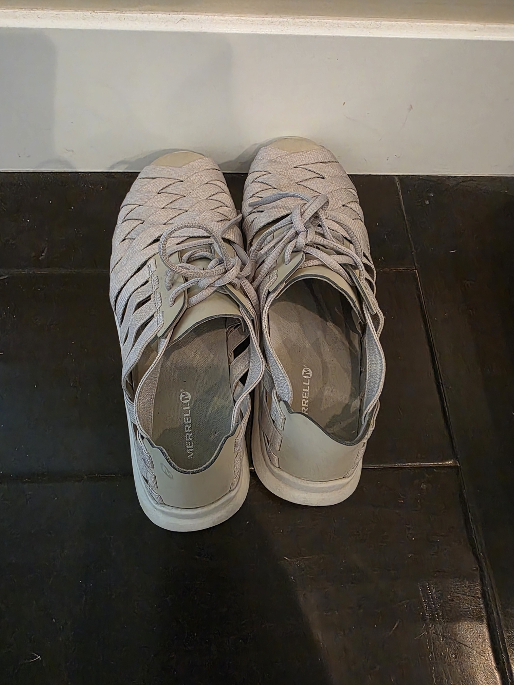 Merrell Women's Beige Casual Lace-Up Flats